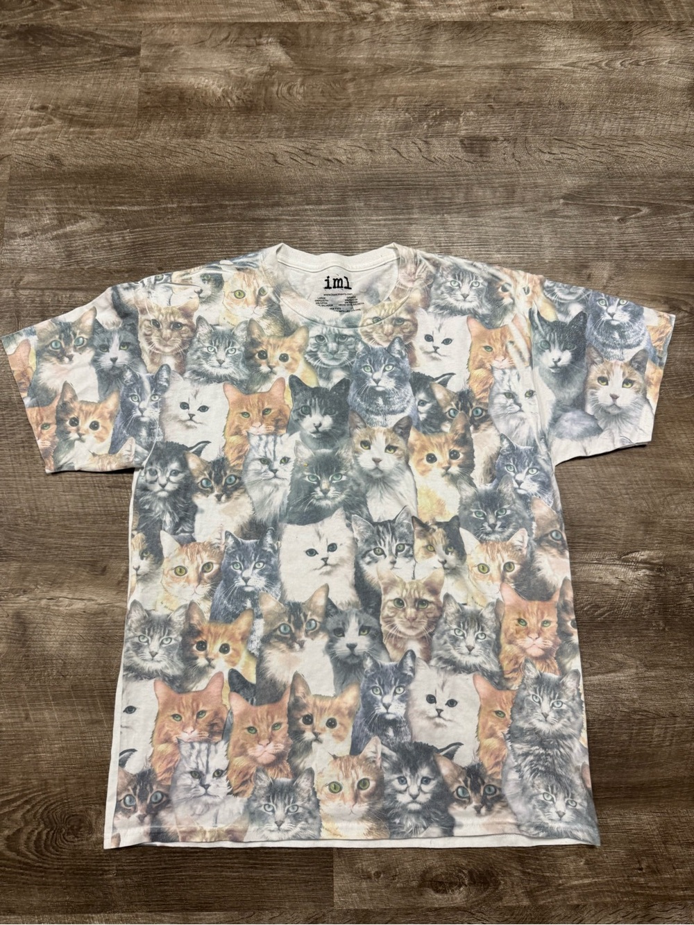 Isaac Morris Cat Covered T-Shirt Size Large